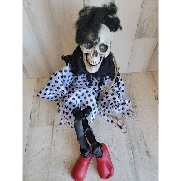 Unique scary swing clown AS IS Halloween hanging prop decor - Picture 1 of 15